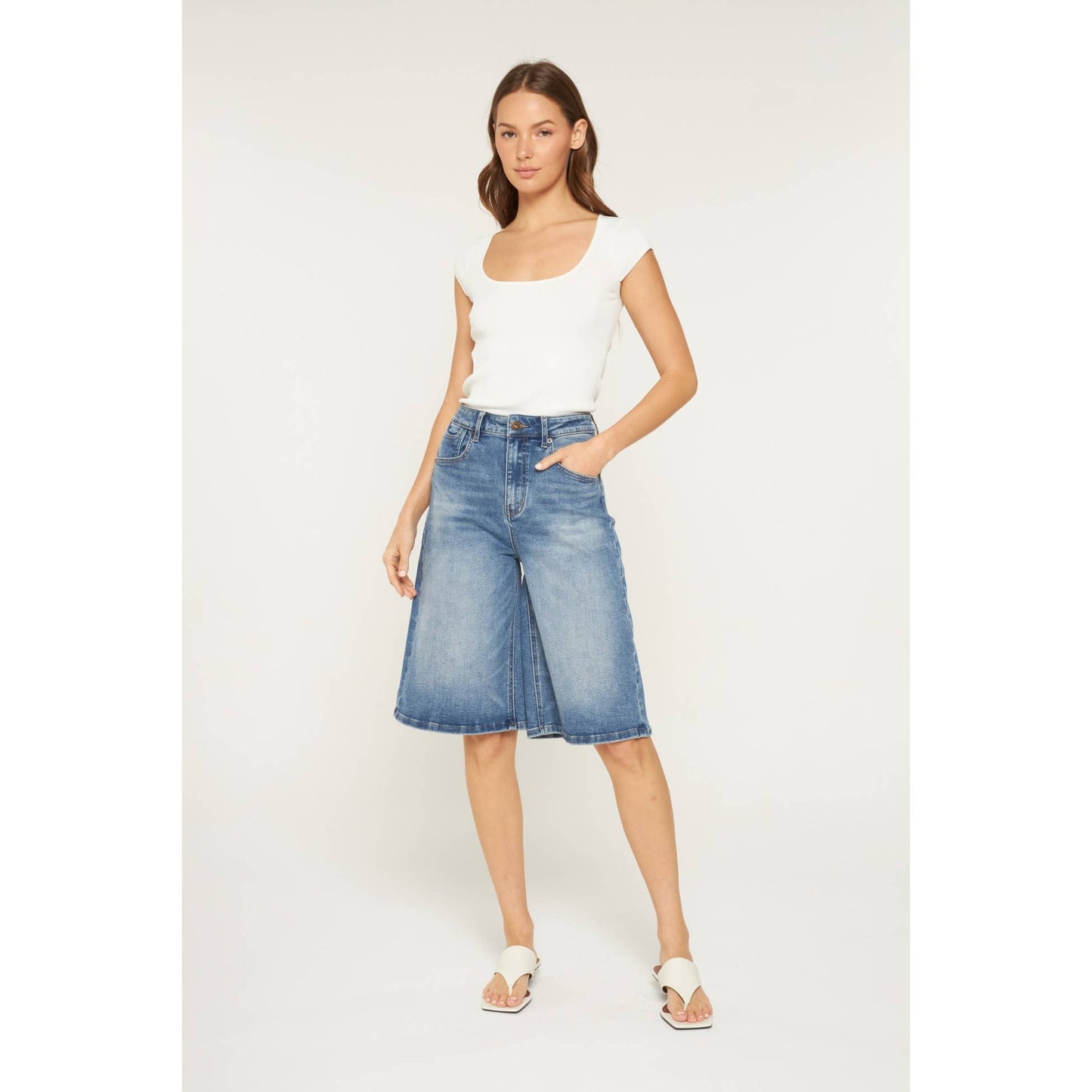 SUPER HIGH WIDE BERMUCA SHORTS