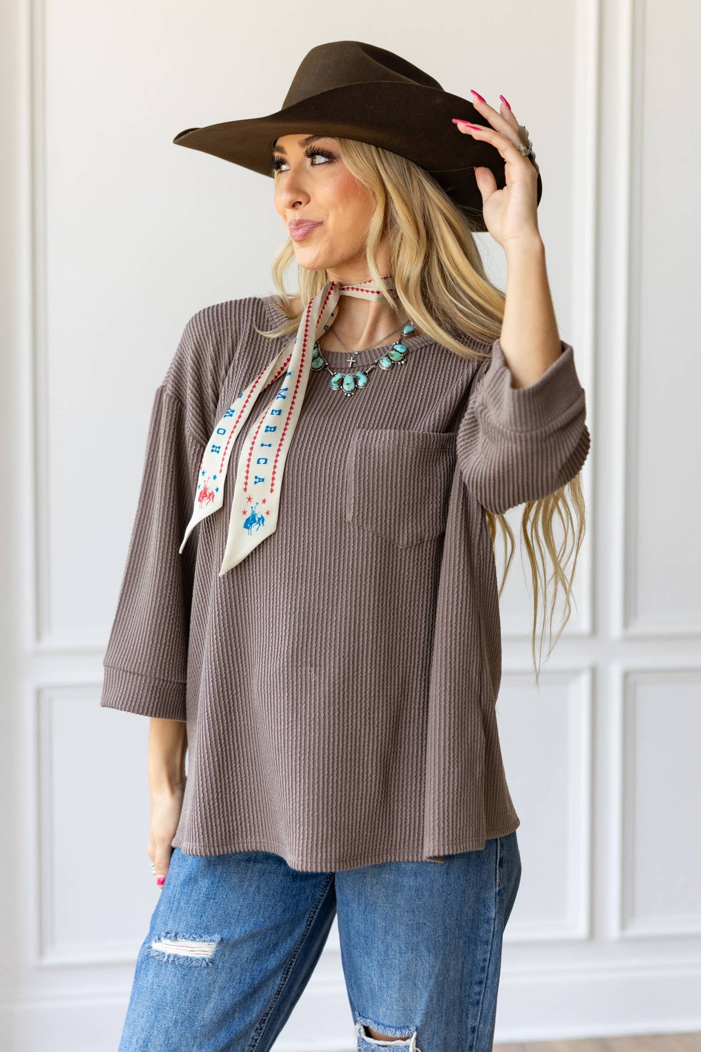 Ribbed 3/4 Sleeve Knit Top