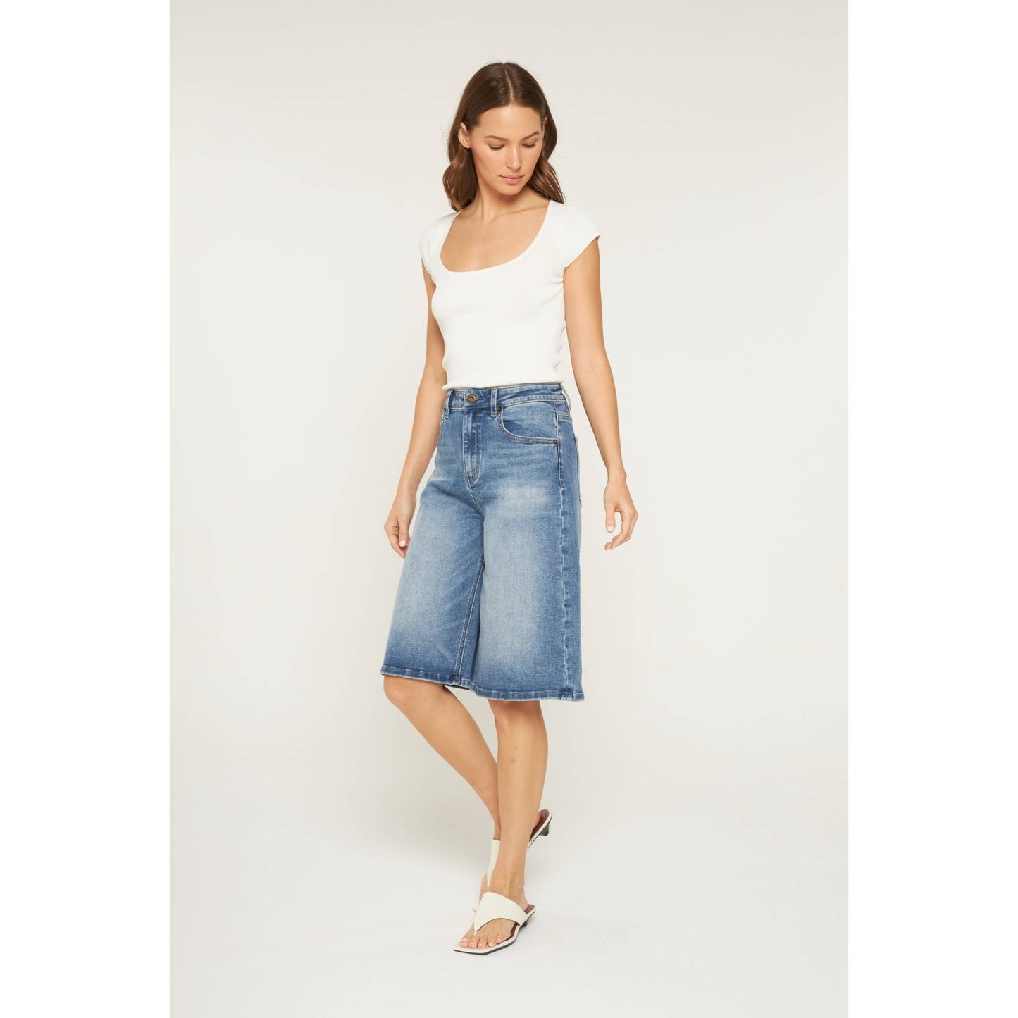 SUPER HIGH WIDE BERMUCA SHORTS