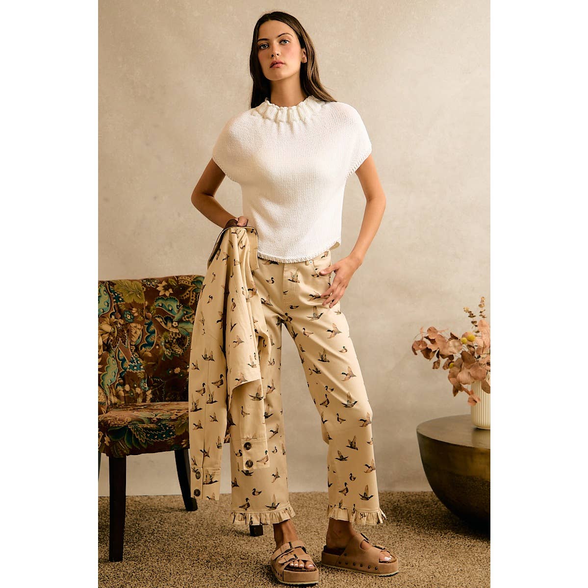 MALLARD DUCK PRINT RUFFLE LEG PANTS