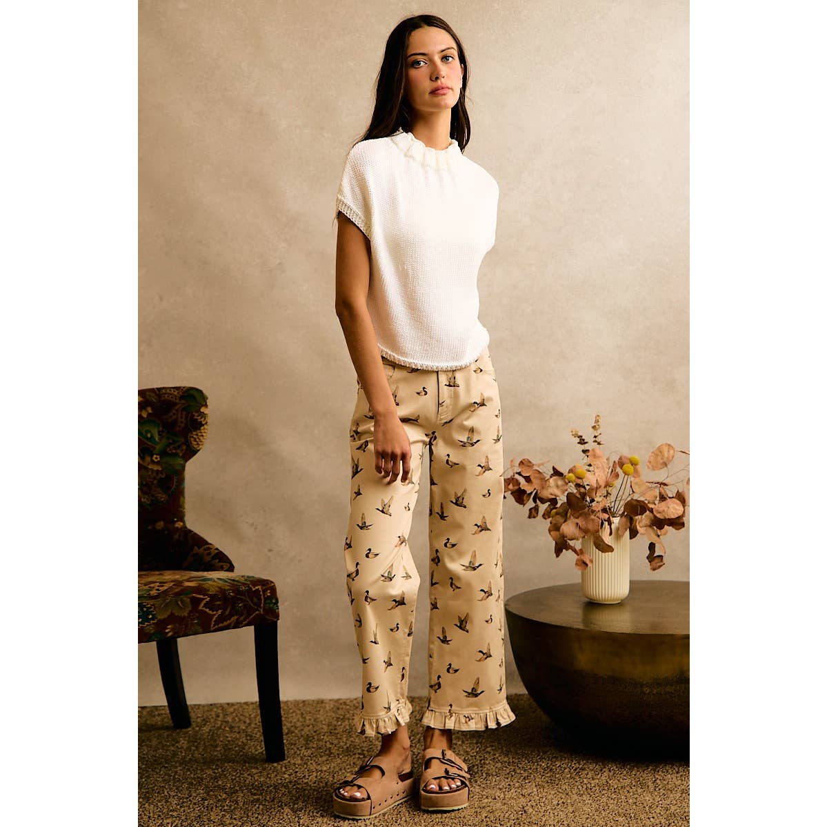 MALLARD DUCK PRINT RUFFLE LEG PANTS